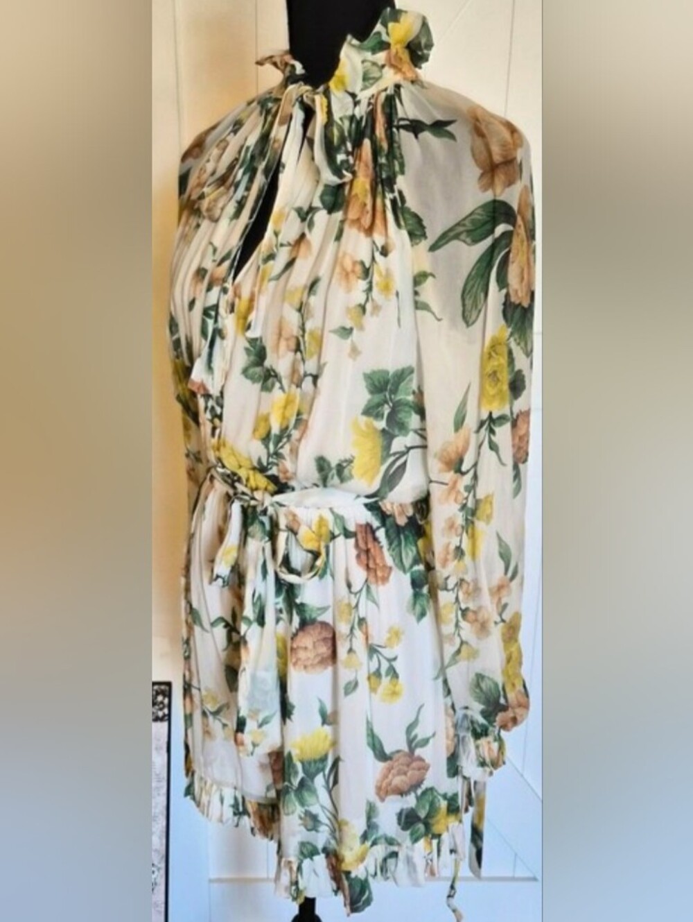 Zimmermann White Floral Long Sleeve Tie-Neck Romper- Size 1 (Small) - Picture 4 of 6